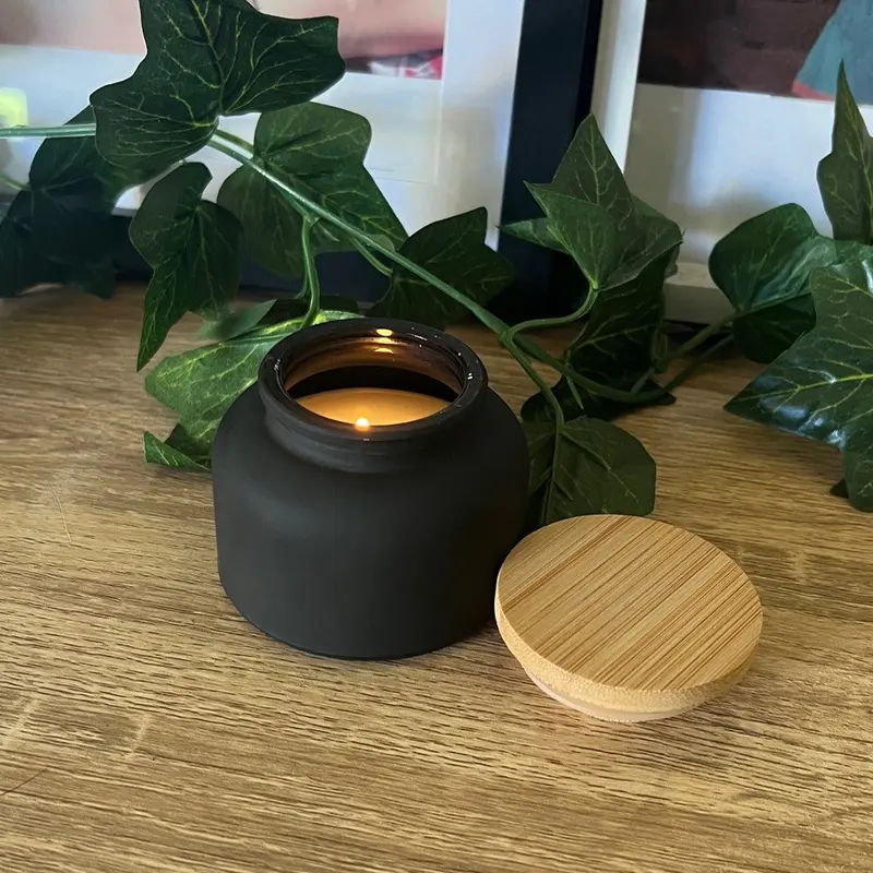 Dream Candle – Misc Homeware – available in black, white colours