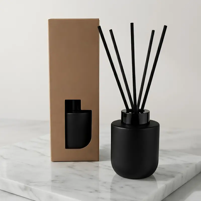 Botanical Reed Diffuser – 150ml – Misc Homeware – available in black colour