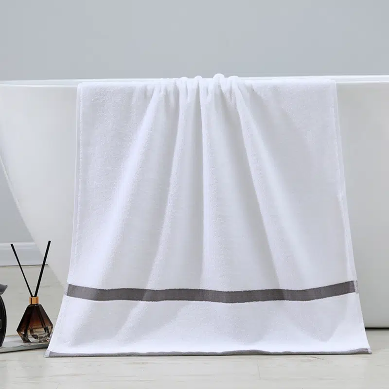 Holiday Cotton Hotel Towel – Towels