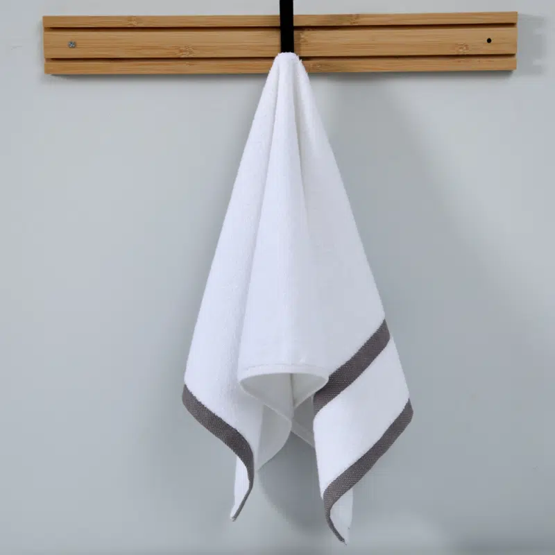 Holiday Cotton Hotel Towel – Towels