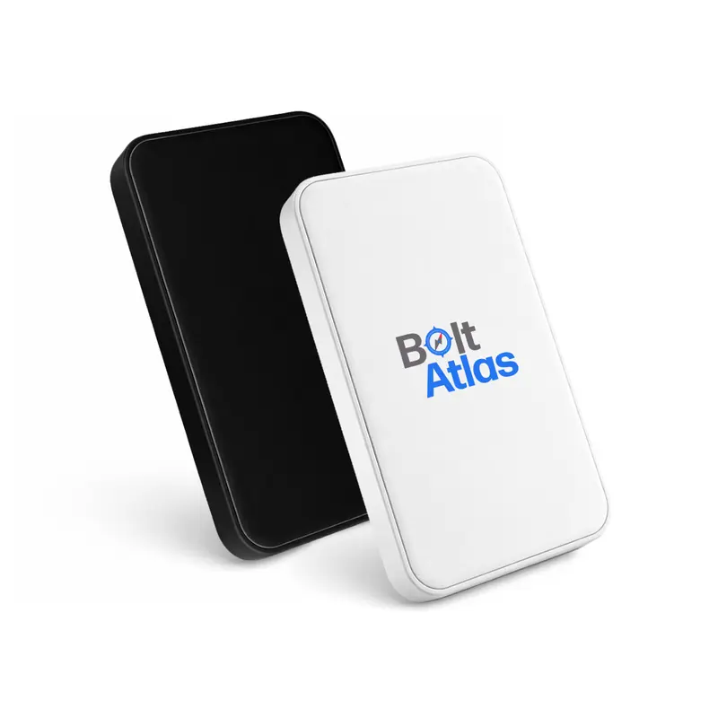 Dynamo Solid State Power Bank – Powerbanks – available in black, white colours