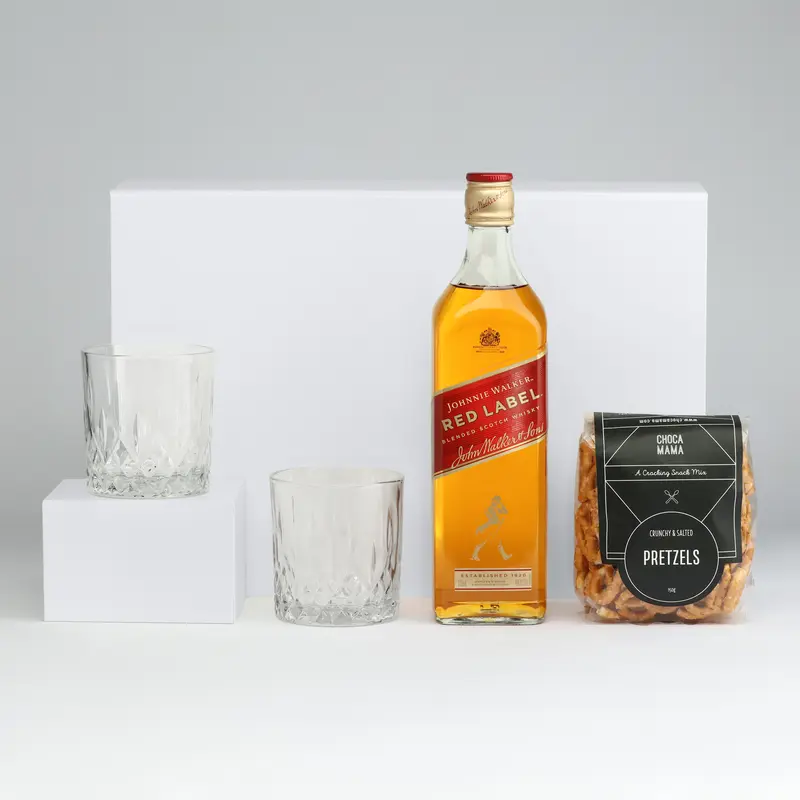 The Classic Whisky Gift Set – Gift Sets – available in white colour