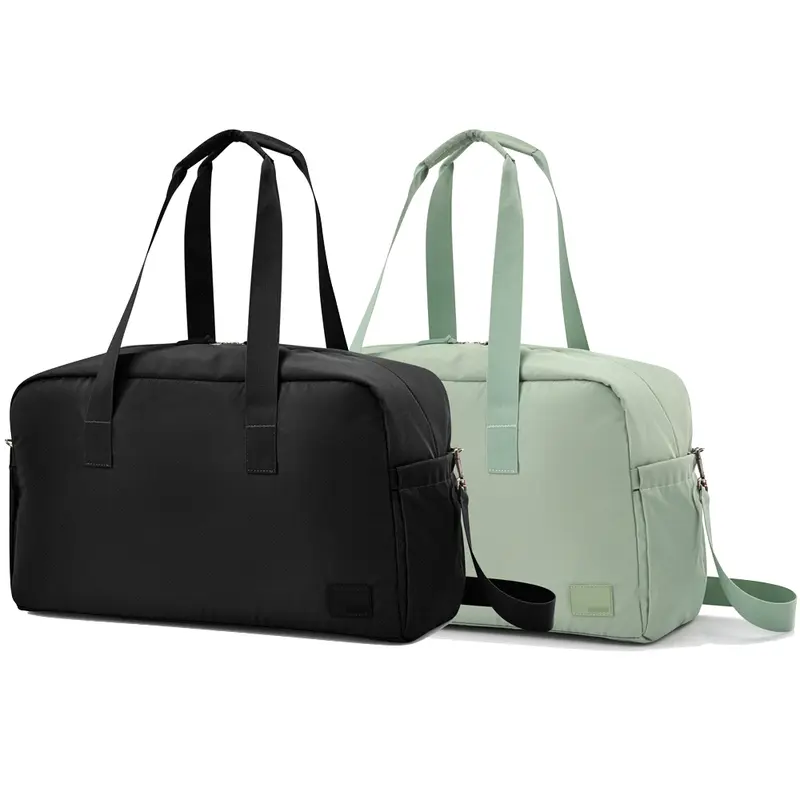 American Tourister Urban Groove Duffel – Duffle/Sports Bags – available in black colour