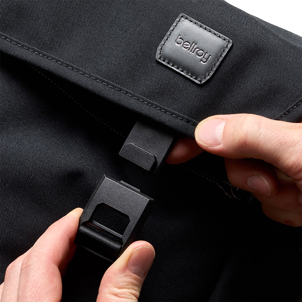 Bellroy Classic Messenger 13L – Laptops – The Range – available in Black – thumbnail 6 of 10