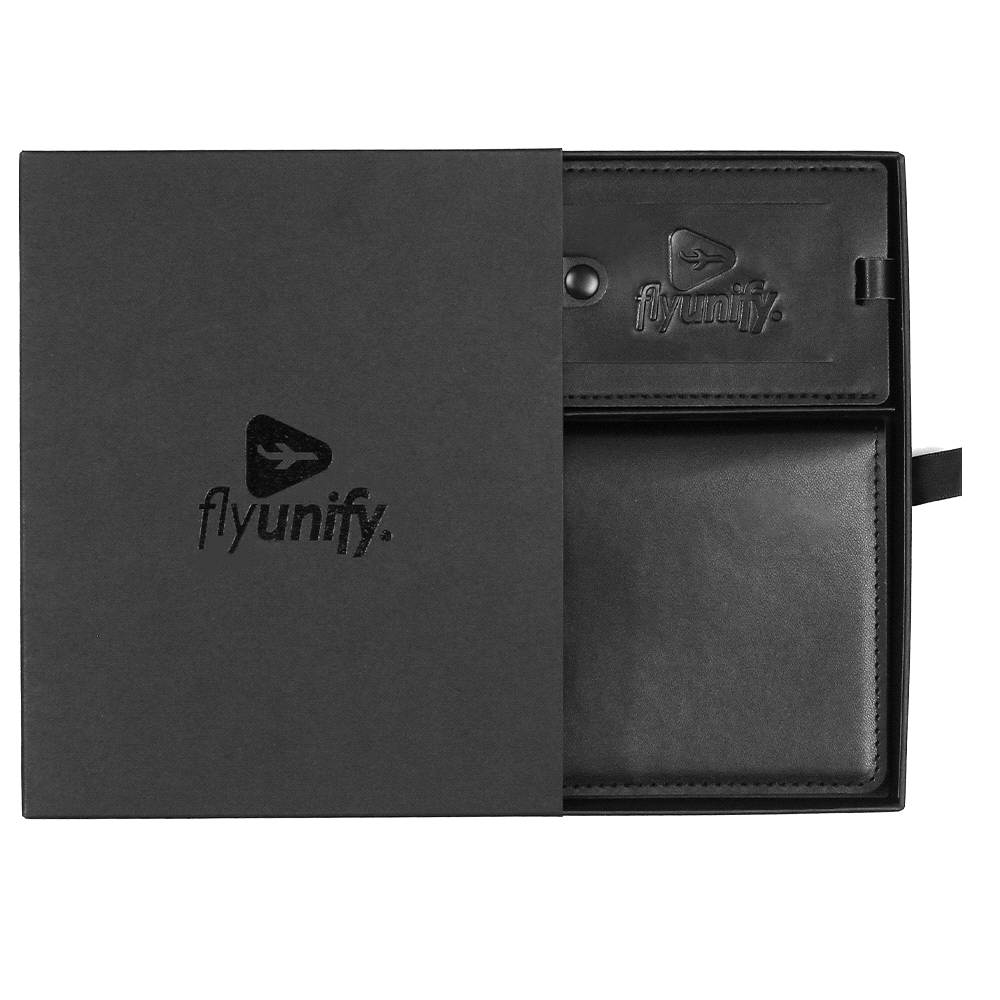 Pineapple Leather Travel Gift Set – Luggage Tags – The Range – available in Black – thumbnail 10 of 15