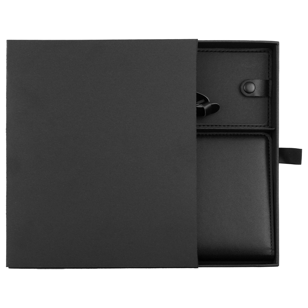 Pineapple Leather Travel Gift Set – Luggage Tags – The Range – available in Black – thumbnail 5 of 15