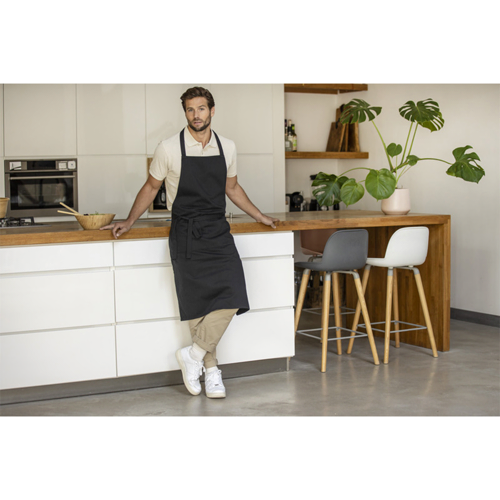 Shara 240 g/m2 Aware Recycled Apron – Aprons – The Range – available in Black, Green and Navy – thumbnail 4 of 22