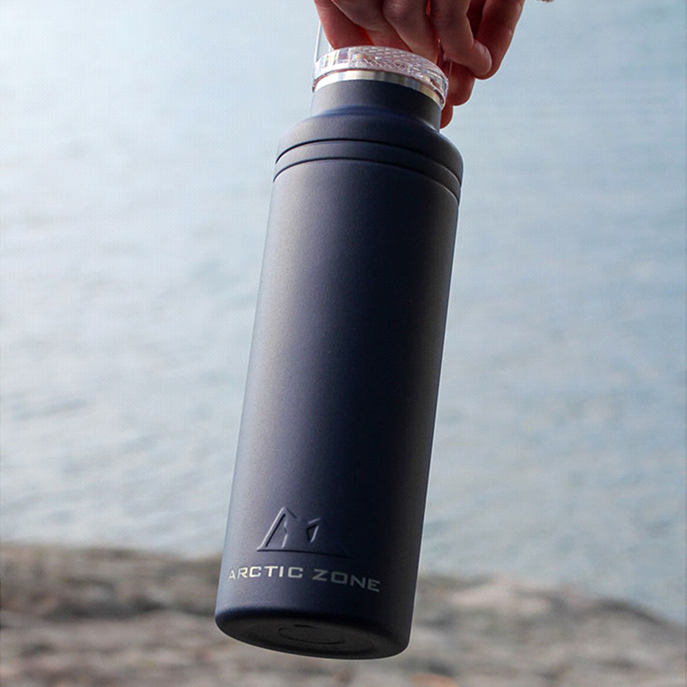 Arctic Zone Titan Thermal Copper Bottle - 600ml – Drink Bottles – The Range – available in Black and Navy Blue – thumbnail 3 of 19