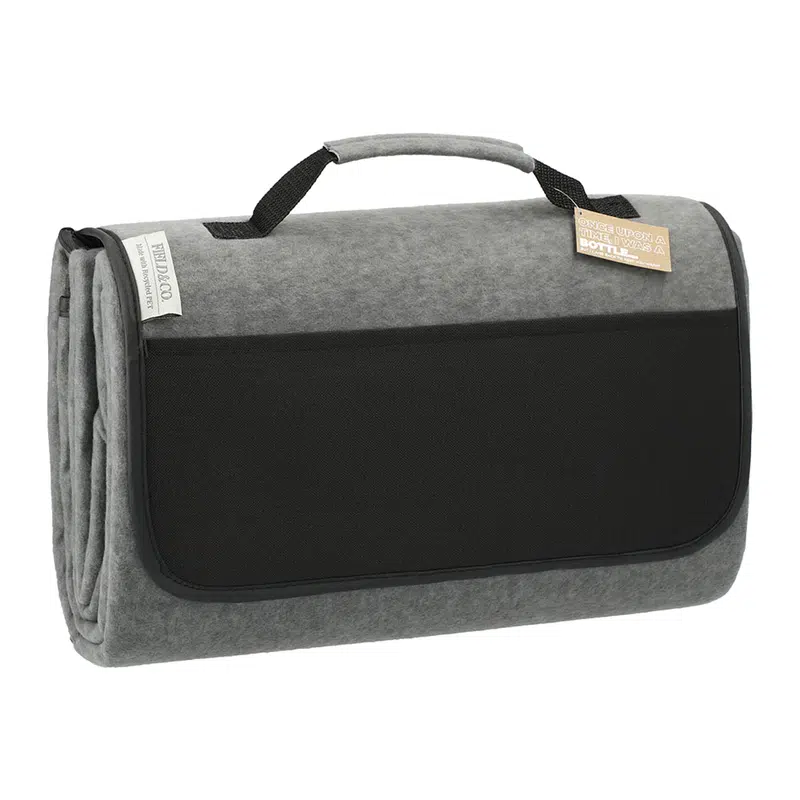 Field & Co. Recycled PET Oversized Picnic Rug – Blankets – available in black colour