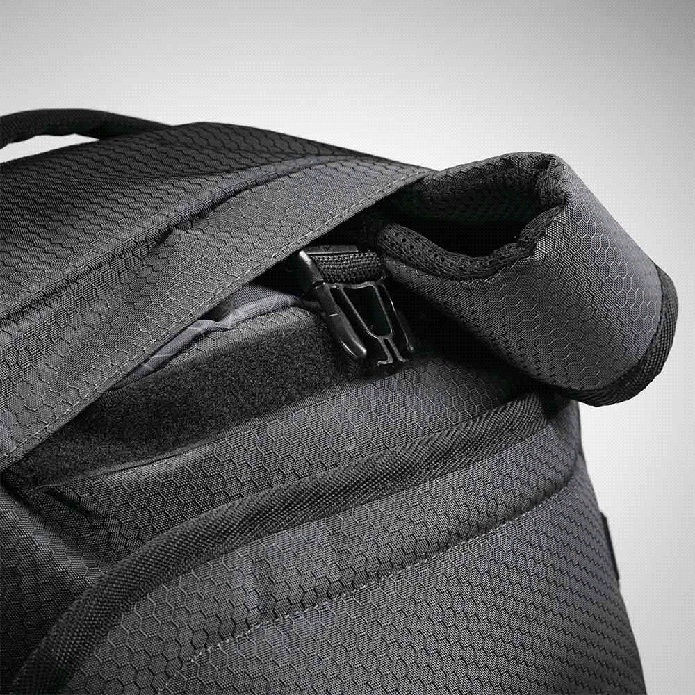 High Sierra Fairlead 64L Duffel Backpack – Duffle/Sports Bags – The Range – available in Black/Mercury – thumbnail 10 of 12