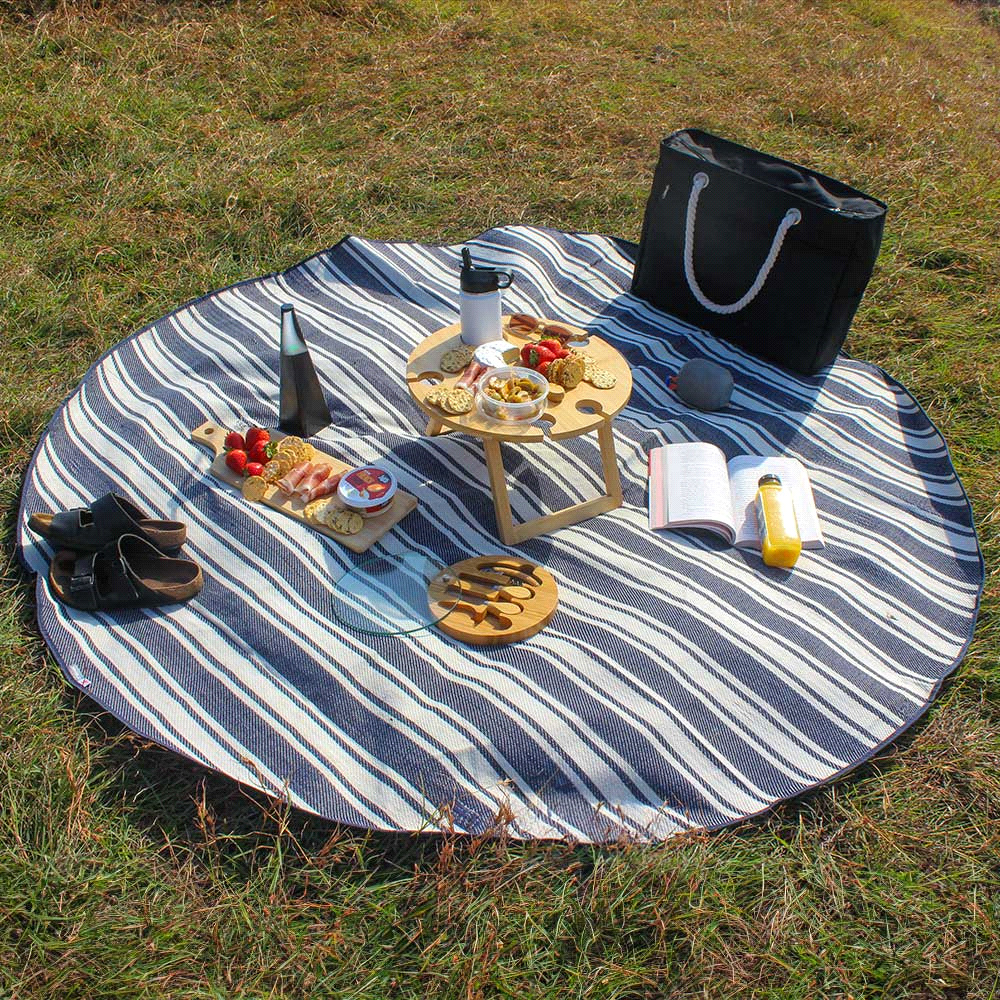 Trekk Round Picnic Rug – Blankets – The Range – available in Navy – thumbnail 8 of 8