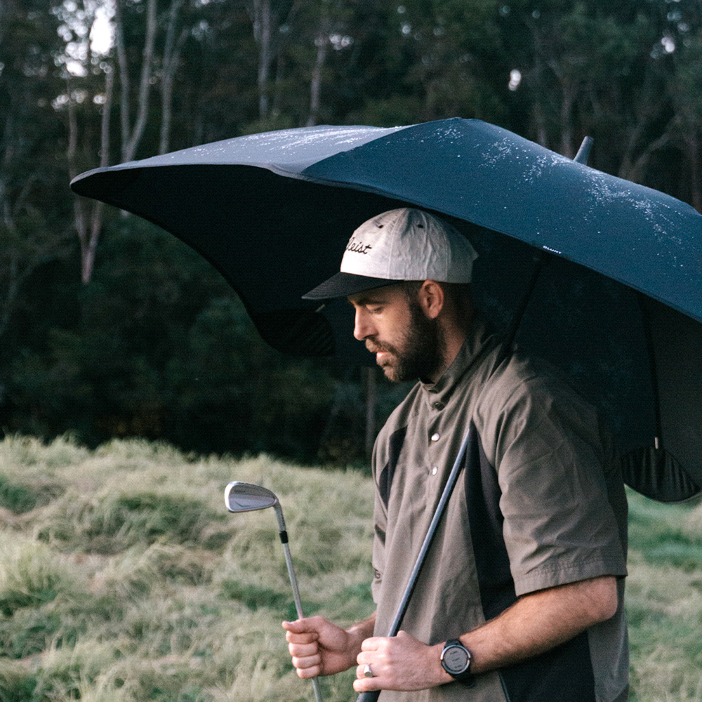 BLUNT Sport Umbrella – Golf Accessories – The Range – available in Black, Dark Green and Navy – thumbnail 5 of 15
