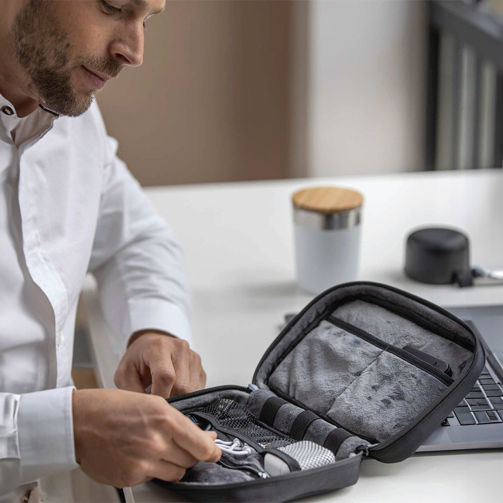 Rise GRS Recycled Organiser Pouch – Travel Mugs – The Range – available in Black  and Navy – thumbnail 13 of 16