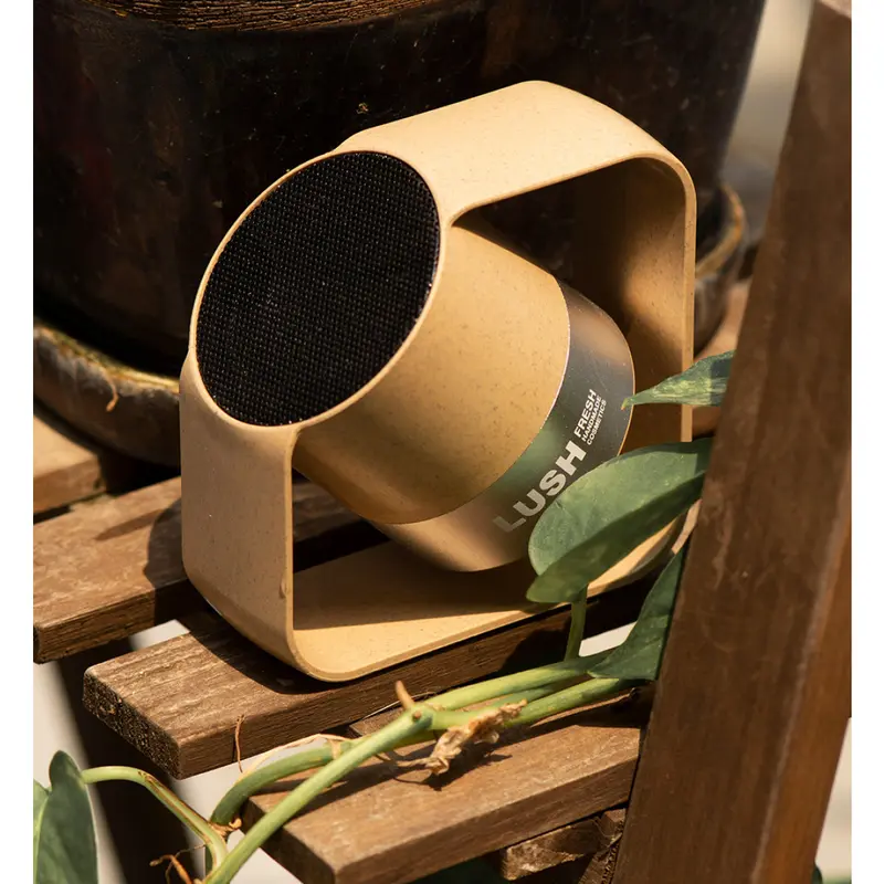 Kobra Wireless Speaker – Bluetooth Speakers – available in brown, orange colours