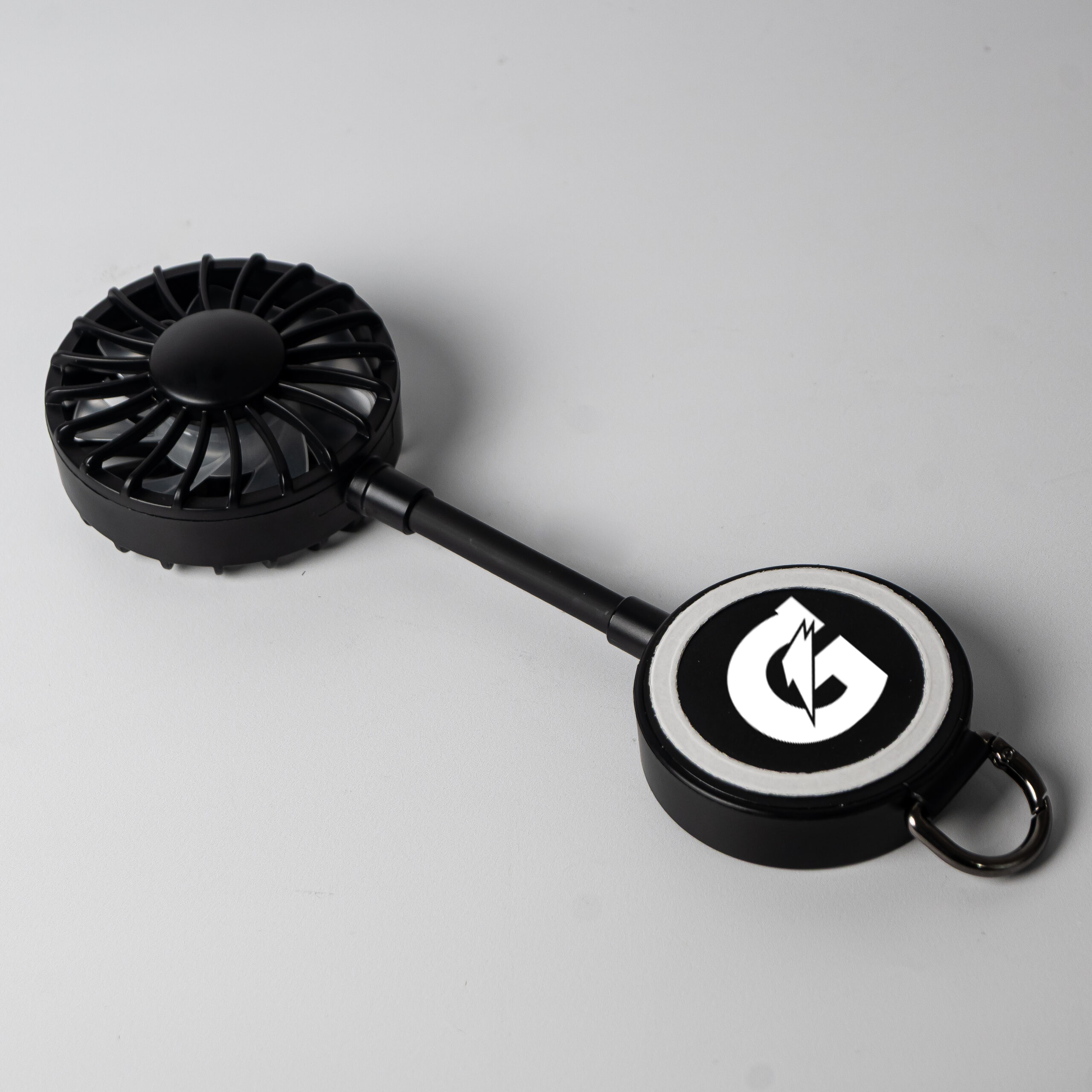 Magnetic 900mAh Type C Rechargeable Fan