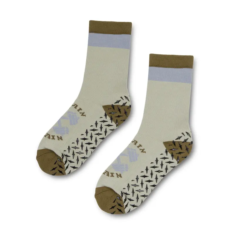 Nero Crew Grip Socks – Socks – available in multi colour